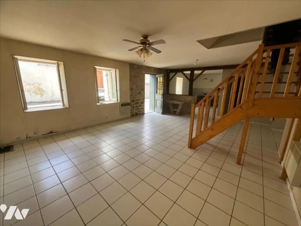 Maison à vendre, 101m², Bruyères-et-Montbérault
