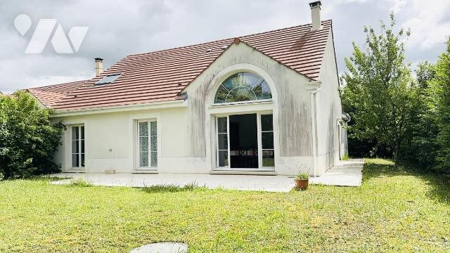 Maison à vendre, 168m², Cesson