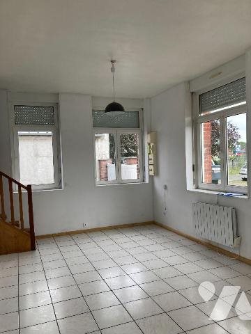 Appartement à louer, 79m², Merville
