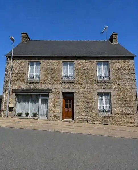Maison à vendre, 185m², Plouguenast-Langast
