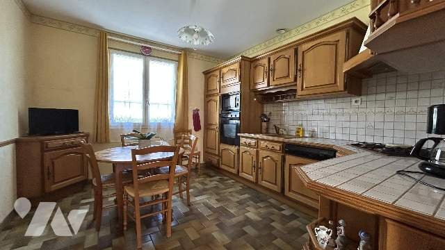 Maison à vendre, 102m², Château-Gontier