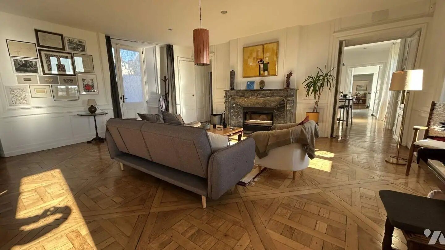 Appartement à louer, 150m², Château-Gontier