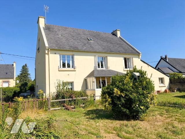 Maison à vendre, 152m², Pleyber-Christ