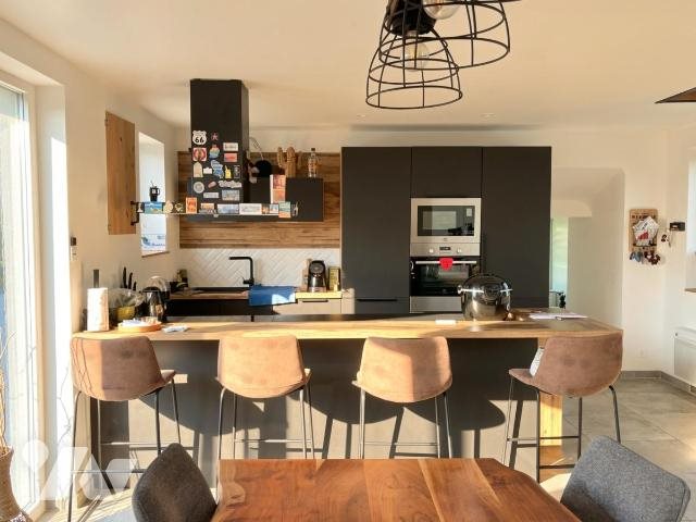 Maison à vendre, 117m², Plougourvest