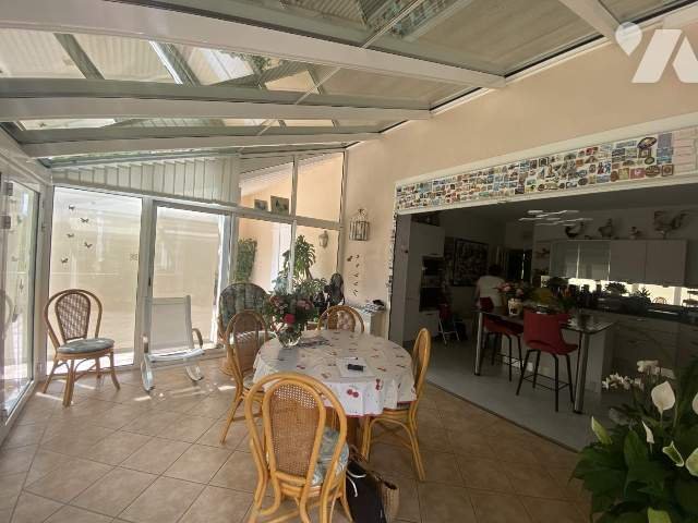 Maison à vendre, 232m², Nuits-Saint-Georges