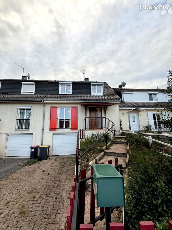 Maison à vendre, 84m², Oyonnax