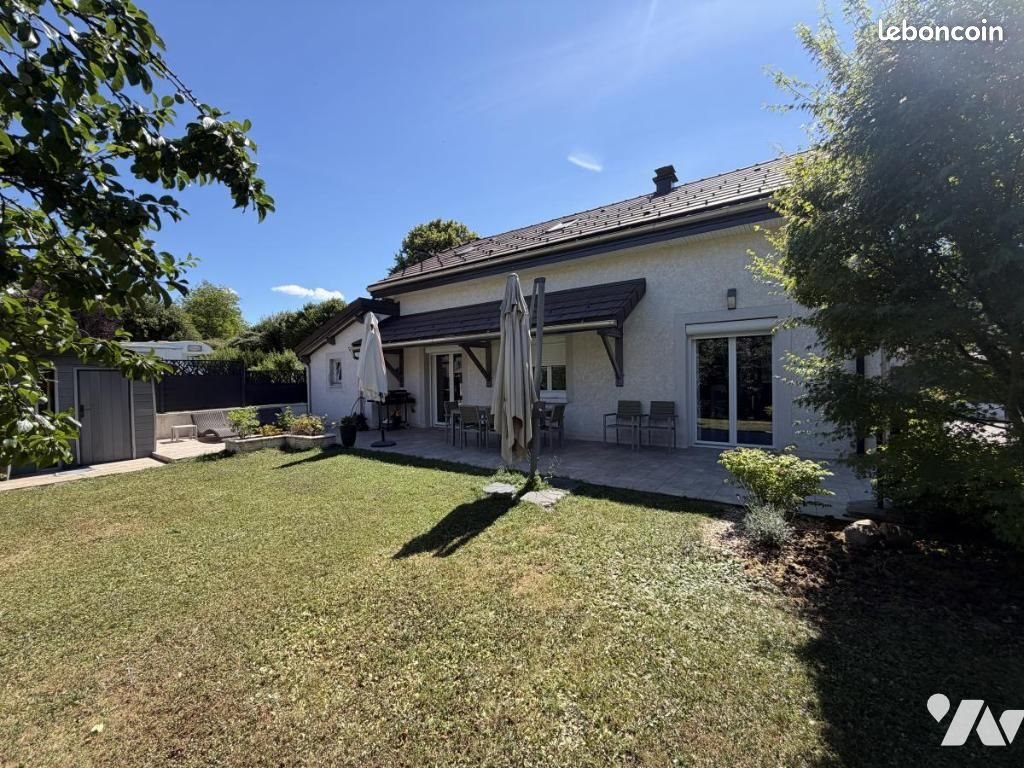 Maison à vendre, 166m², Bellignat