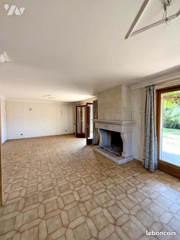 Maison à vendre, 192m², Izernore