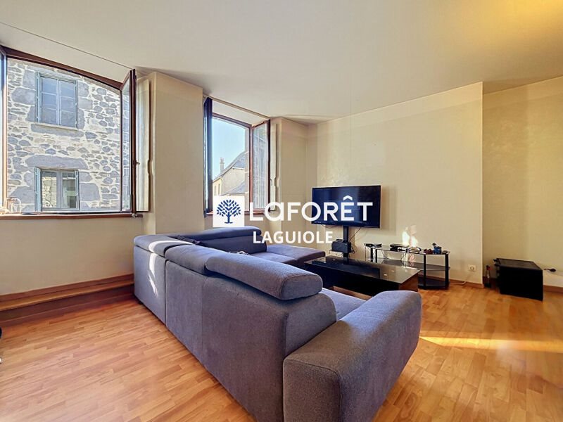 Appartement à louer, 47m², Laguiole