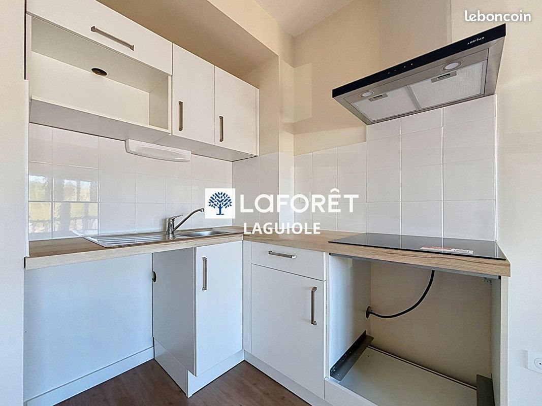 Appartement à louer, 26m², Laguiole