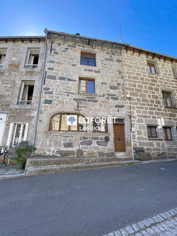 Maison à vendre, 72m², Saint-Urcize