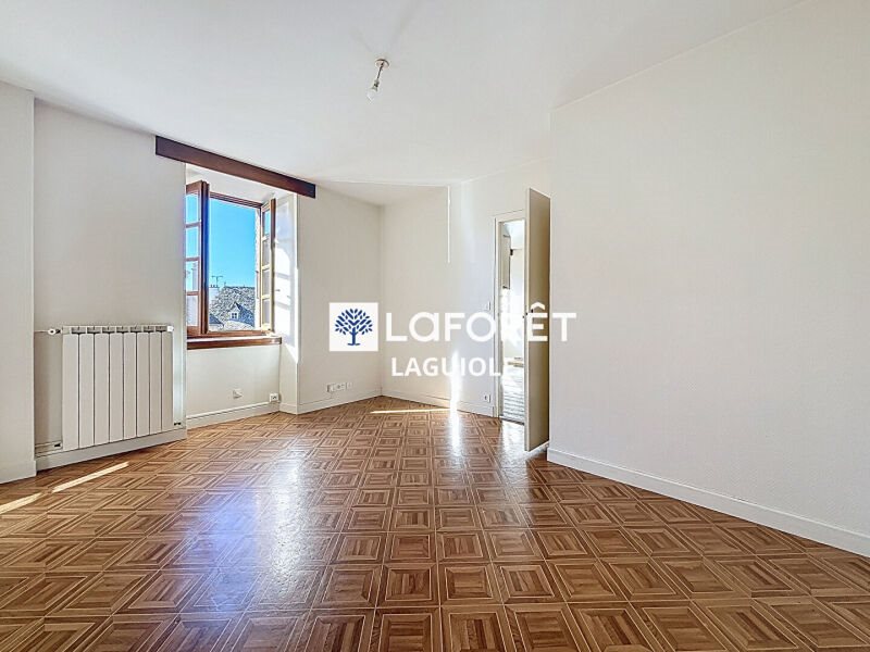 Maison à vendre, 131m², Montsalvy