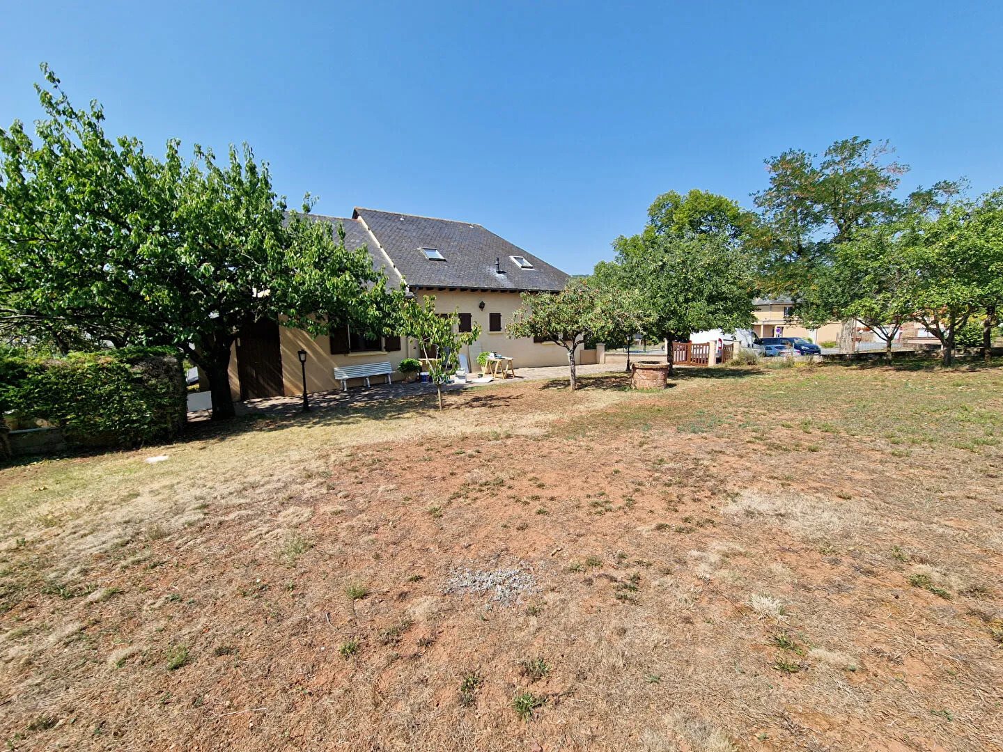 Maison à louer, 144m², Saint-Christophe-Vallon