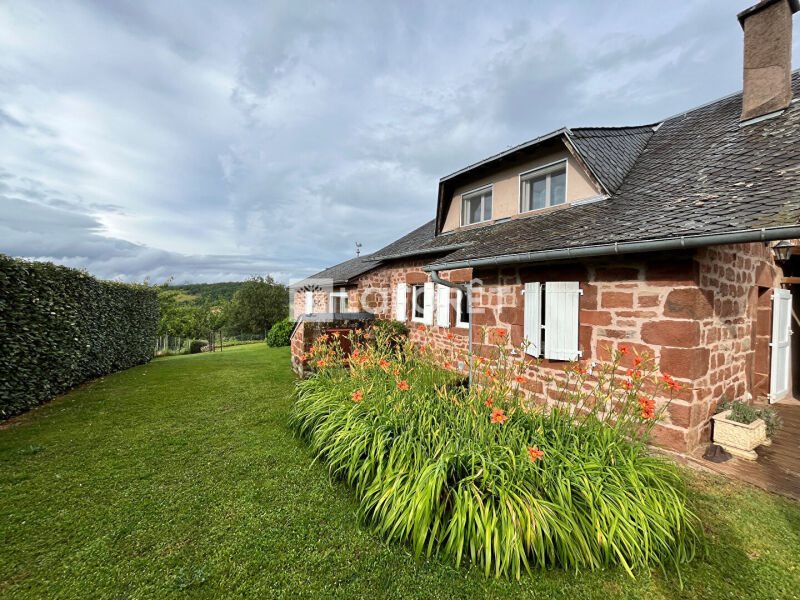 Maison à vendre, 150m², Saint-Christophe-Vallon