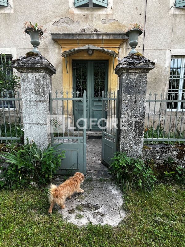 Maison à vendre, 375m², Bozouls