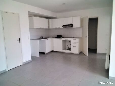Appartement à louer, 61m², Marseille 8ème