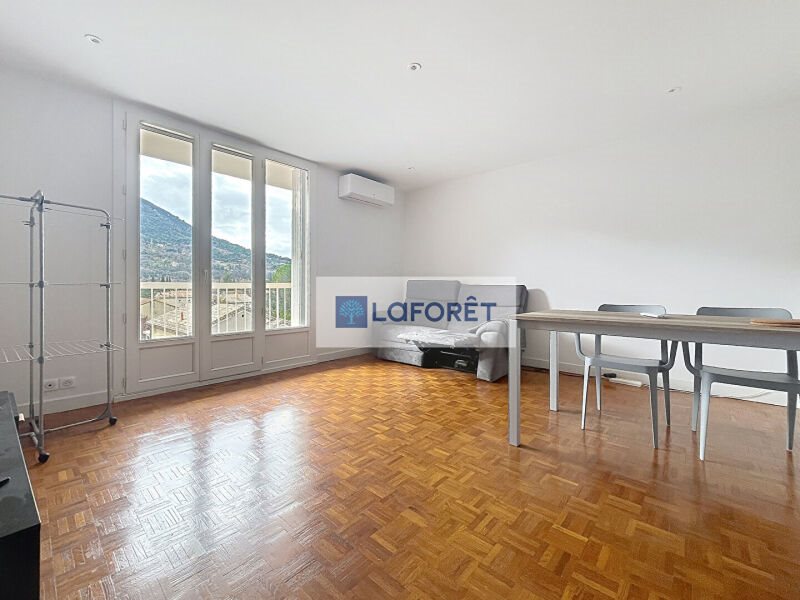 Appartement à vendre, 67m², Nyons