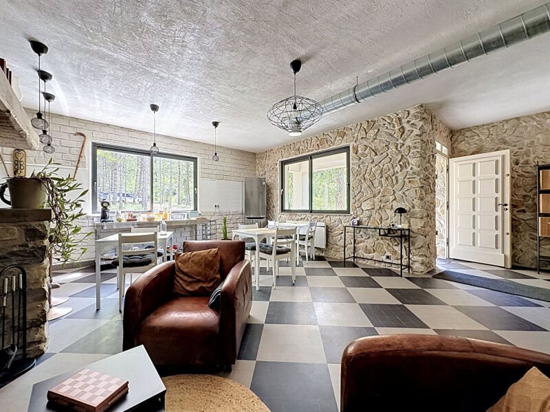 Maison à vendre, 219m², Nyons