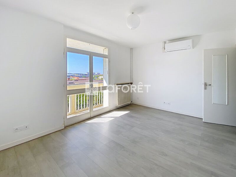 Appartement à louer, 71m², Valence