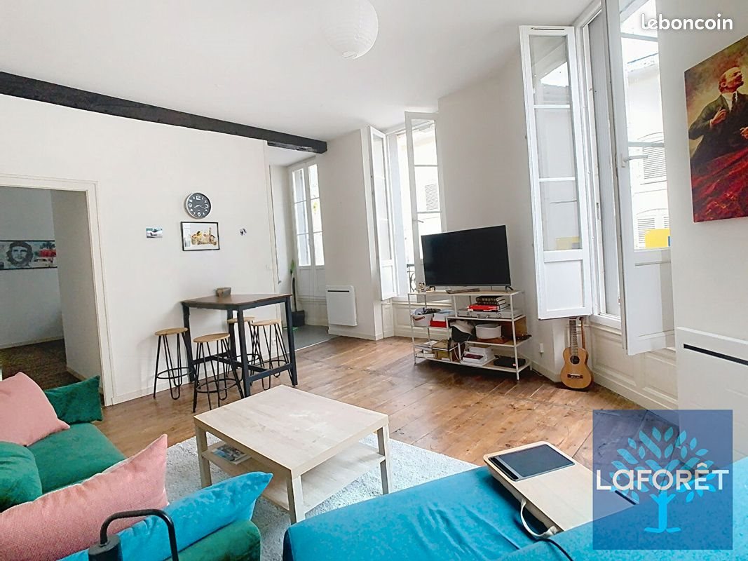 Appartement à louer, 64m², Dax
