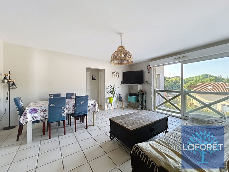 Appartement à vendre, 68m², Saint-Martin-de-Hinx