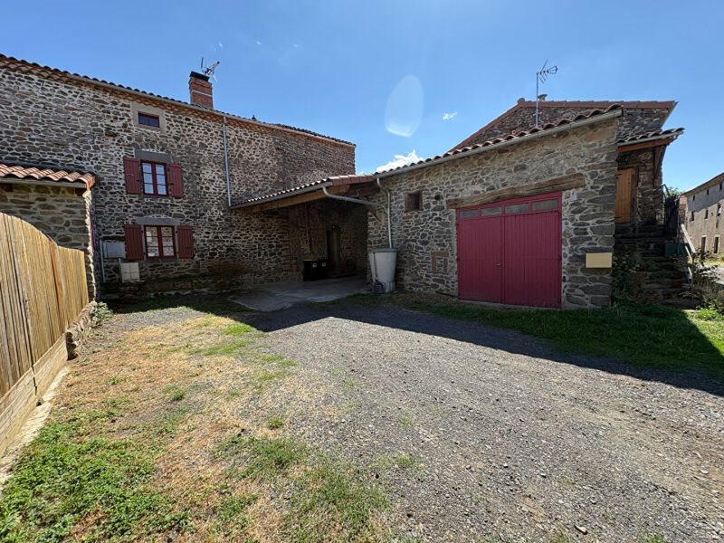 Maison à vendre, 190m², Saint-Georges-d'Aurac
