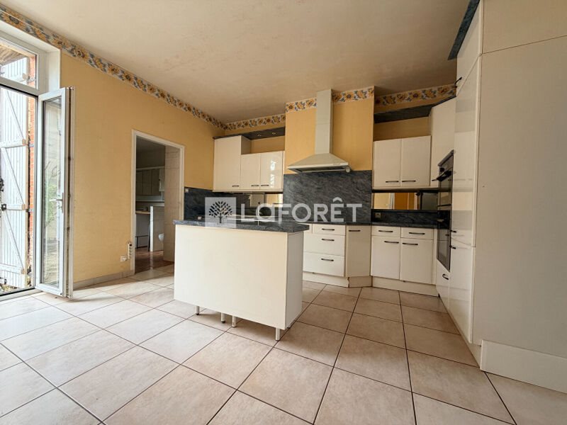 Maison à vendre, 167m², Frignicourt
