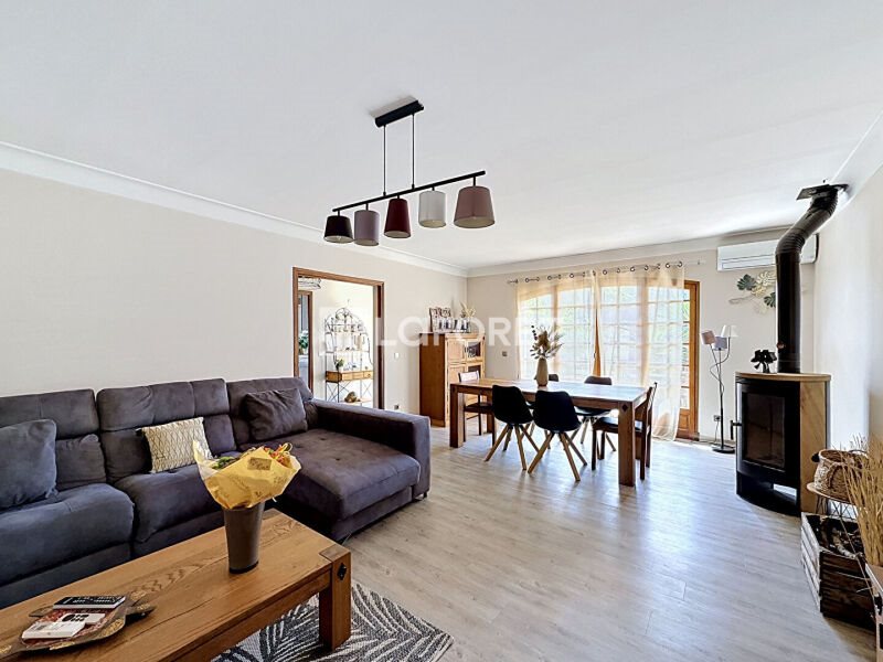 Maison à vendre, 140m², Saint-Estève