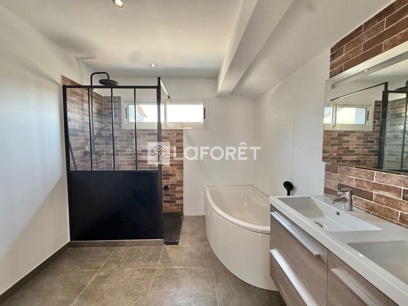 Maison à vendre, 150m², Saint-Estève