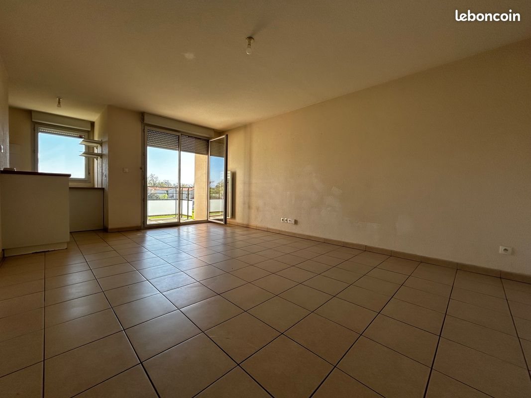Appartement à louer, 41m², Saint-Estève