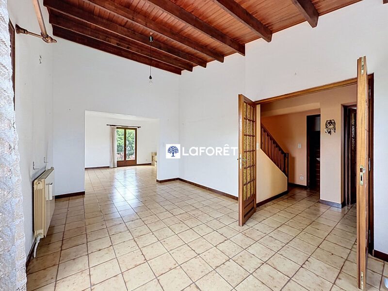 Maison à vendre, 122m², Saint-Estève
