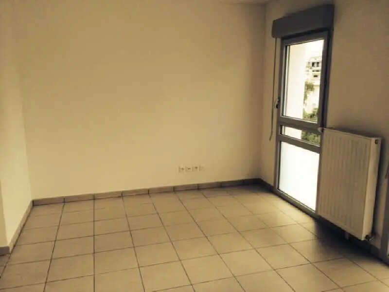Appartement à louer, 51m², Bron