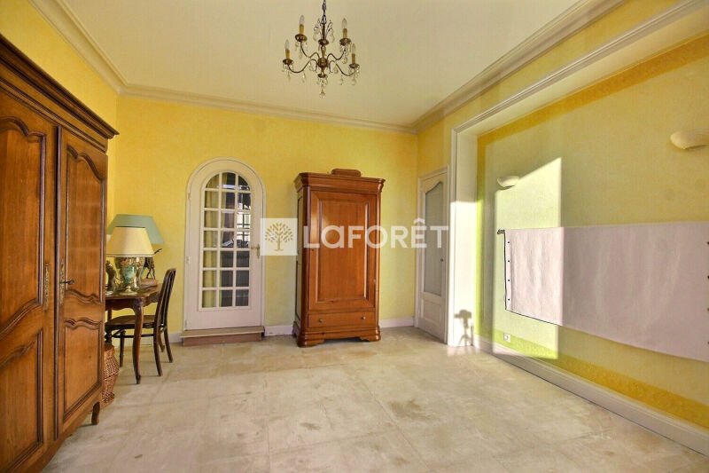 Maison à vendre, 190m², Saint-Laurent-de-Chamousset