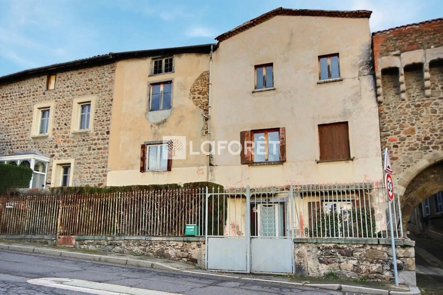 Maison à vendre, 354m², Saint-Symphorien-sur-Coise