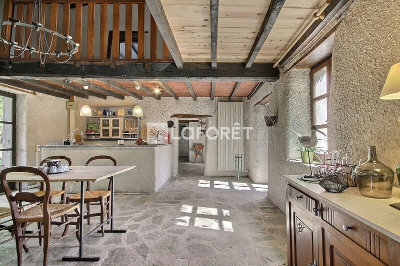 Maison à vendre, 180m², Saint-Martin-Lestra
