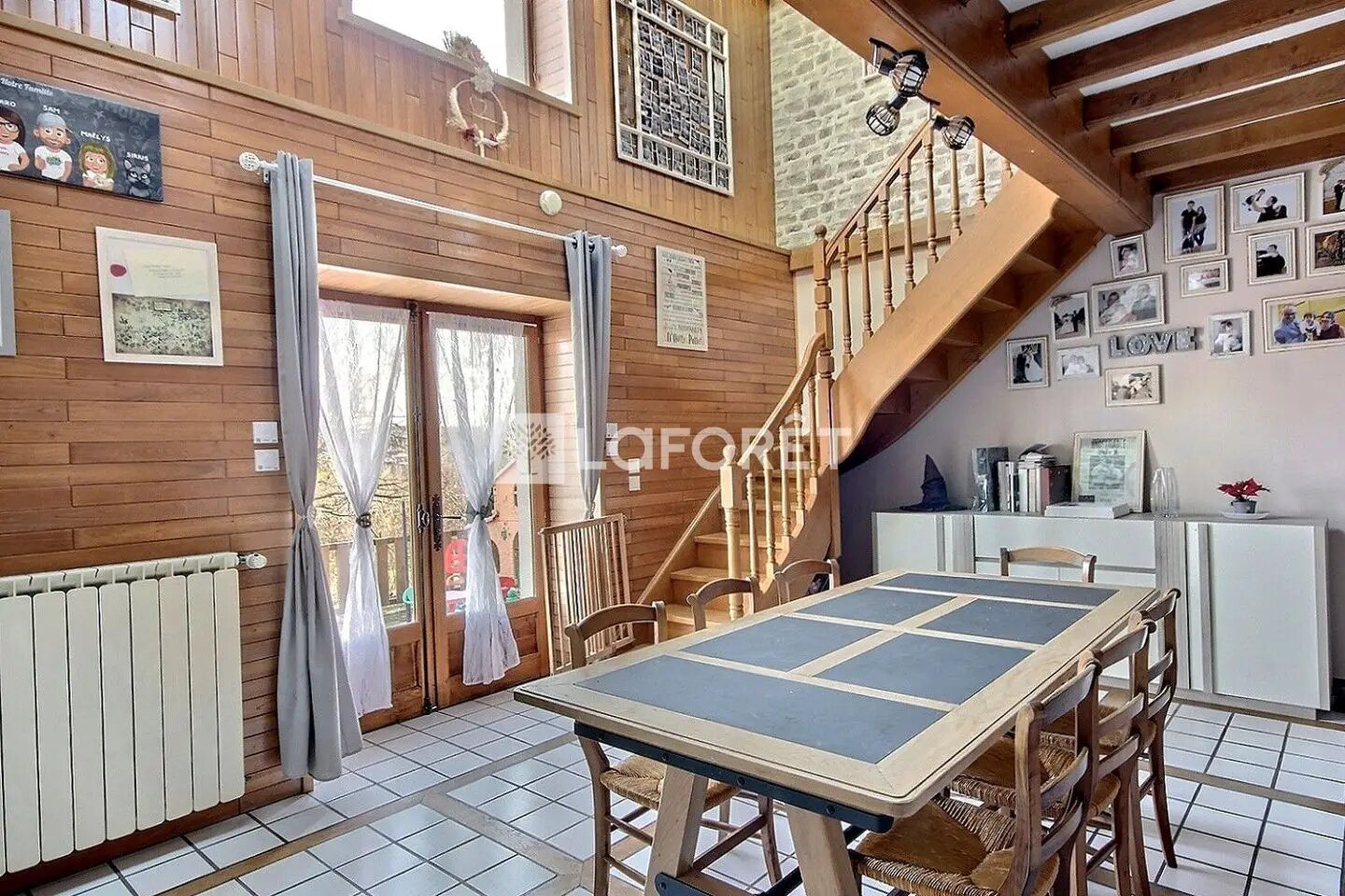 Maison à vendre, 142m², Saint-Laurent-de-Chamousset