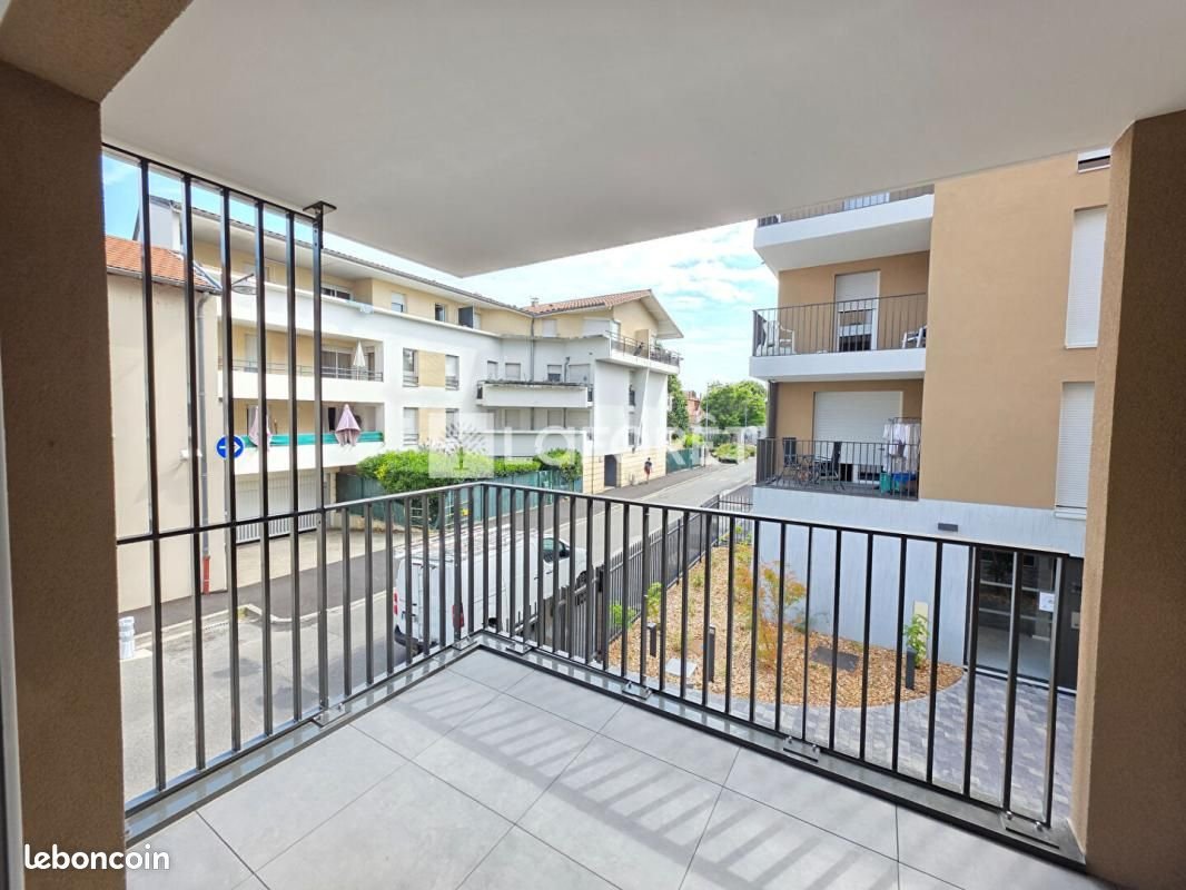 Appartement à louer, 41m², Vaulx-en-Velin