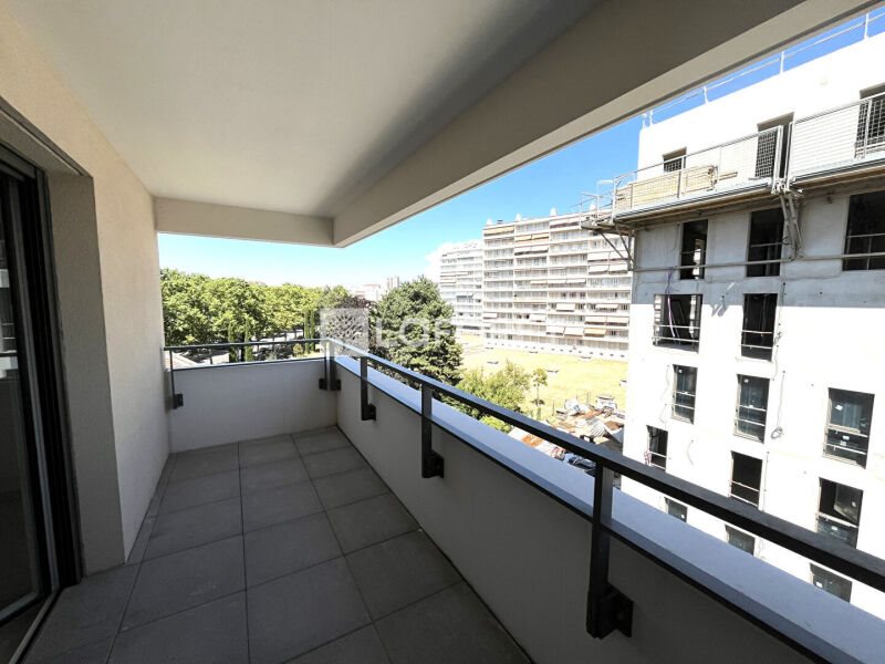 Appartement à louer, 59m², Lyon 8ème