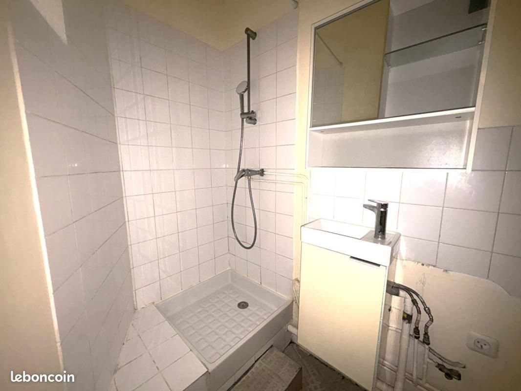 Appartement à louer, 33m², Feyzin