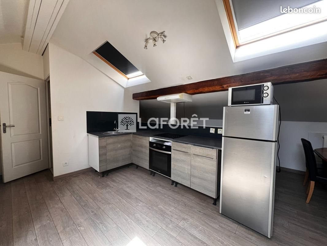 Appartement à louer, 35m², Givors