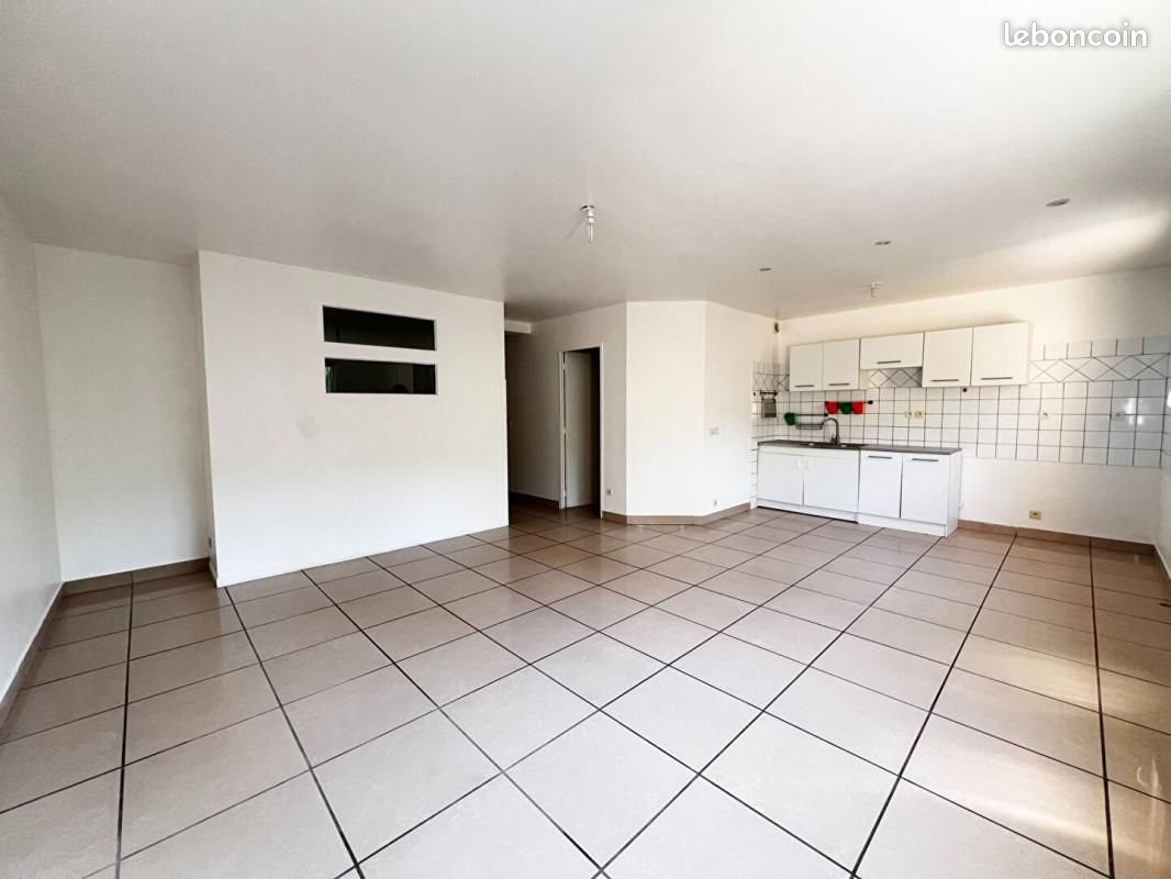Appartement à louer, 63m², Vienne