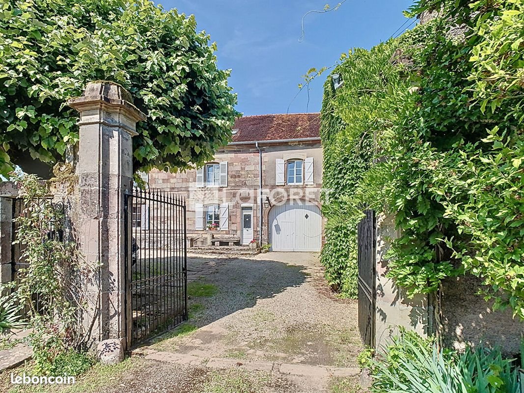 Maison à vendre, 323m², Luxeuil-les-Bains