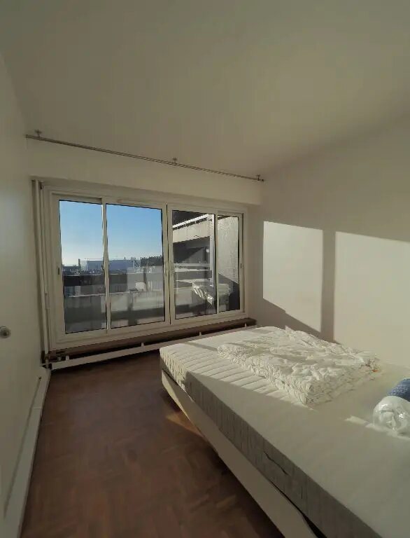 Appartement à louer, 45m², Paris 20ème