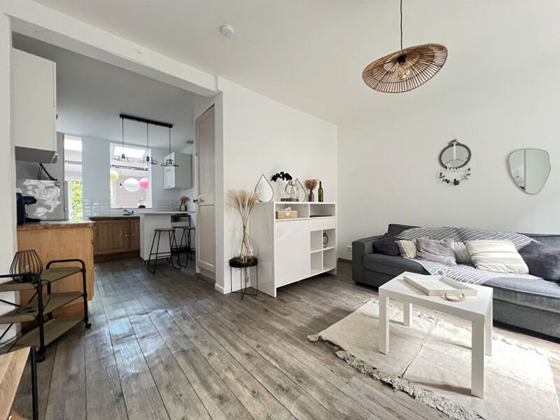 Maison à vendre, 83m², Saint-Léger-du-Bourg-Denis