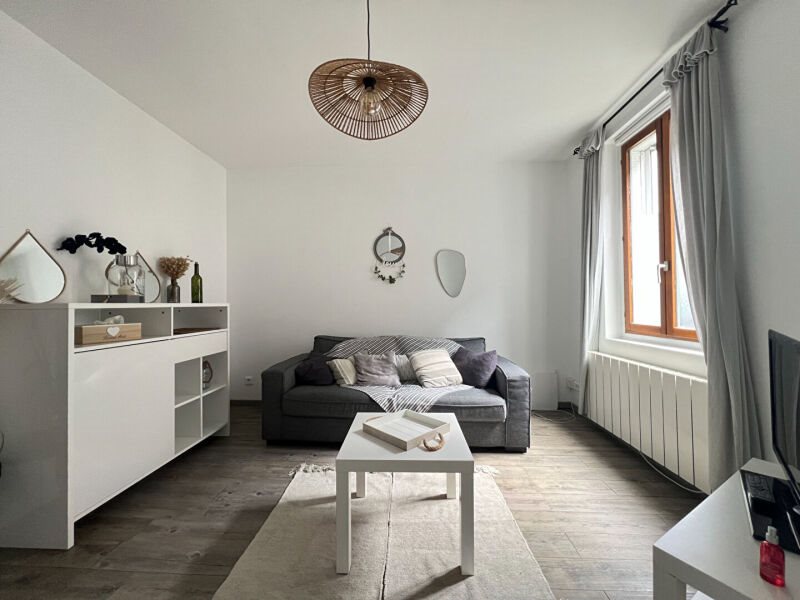 Maison à vendre, 83m², Saint-Léger-du-Bourg-Denis