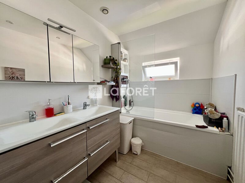 Maison à vendre, 95m², Préaux