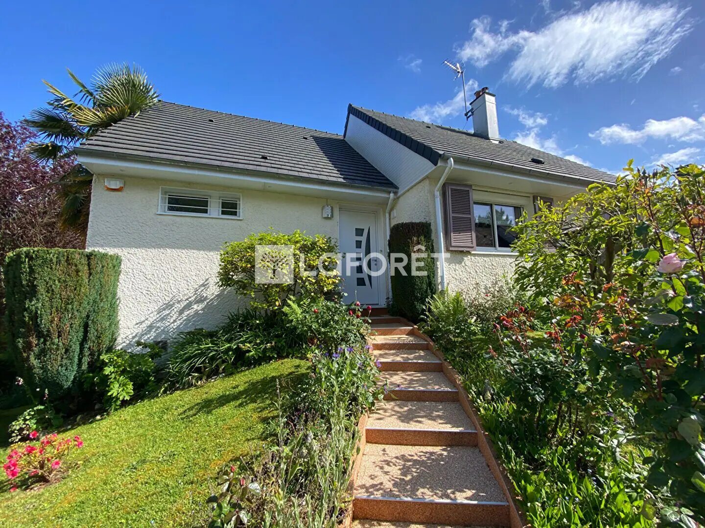 Maison à vendre, 142m², Saint-Léger-du-Bourg-Denis