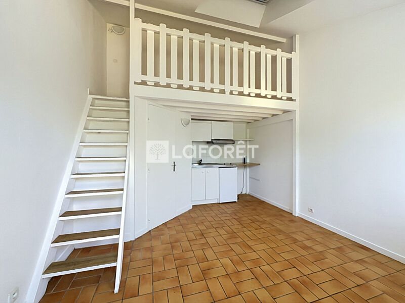 Appartement à louer, 16m², Moissy-Cramayel