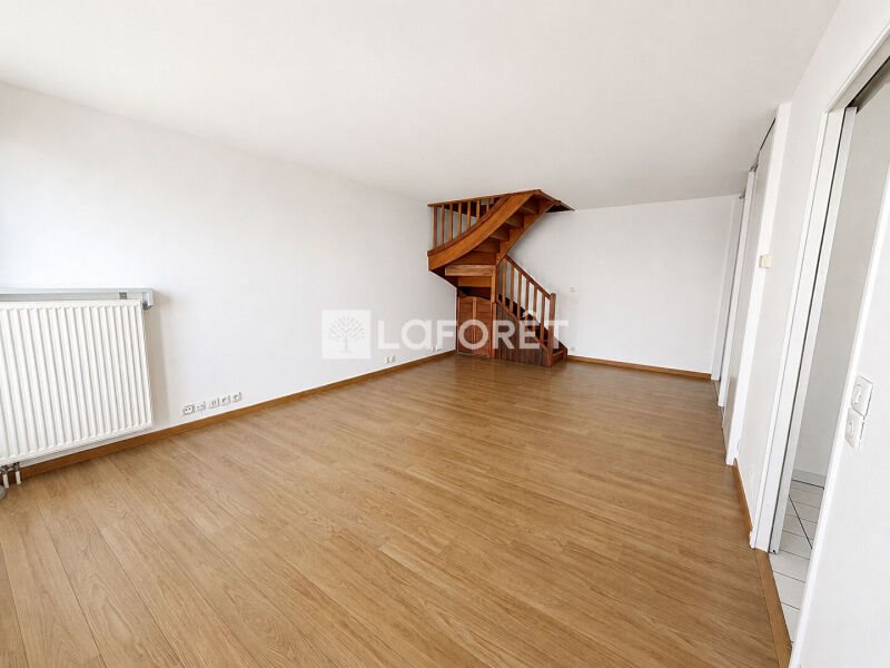 Appartement à louer, 61m², Pontault-Combault