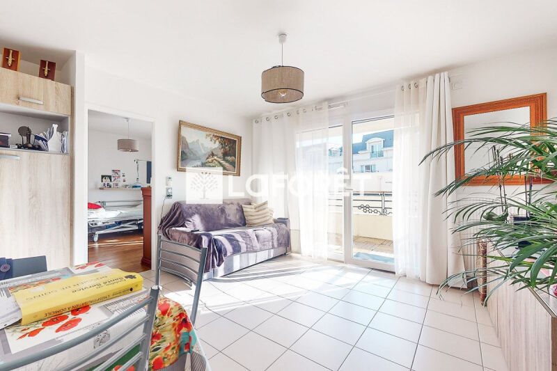 Appartement à louer, 39m², Émerainville